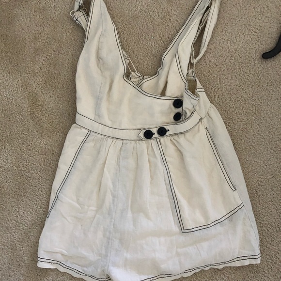 Urban Outfitters Romper - Picture 3 of 5